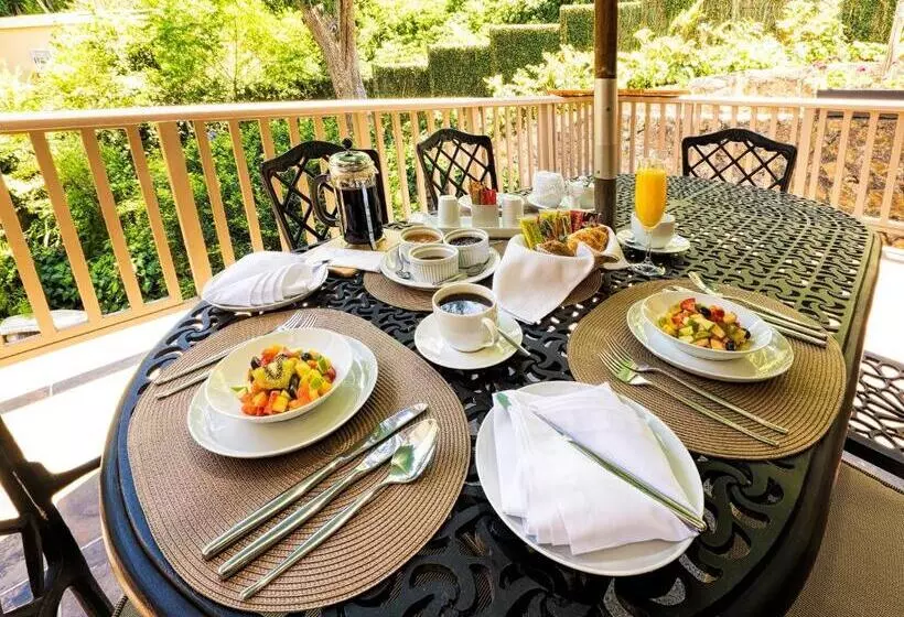 פנסיון Wilderness Manor