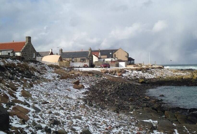 Pew With A View  Seafront Cottages
