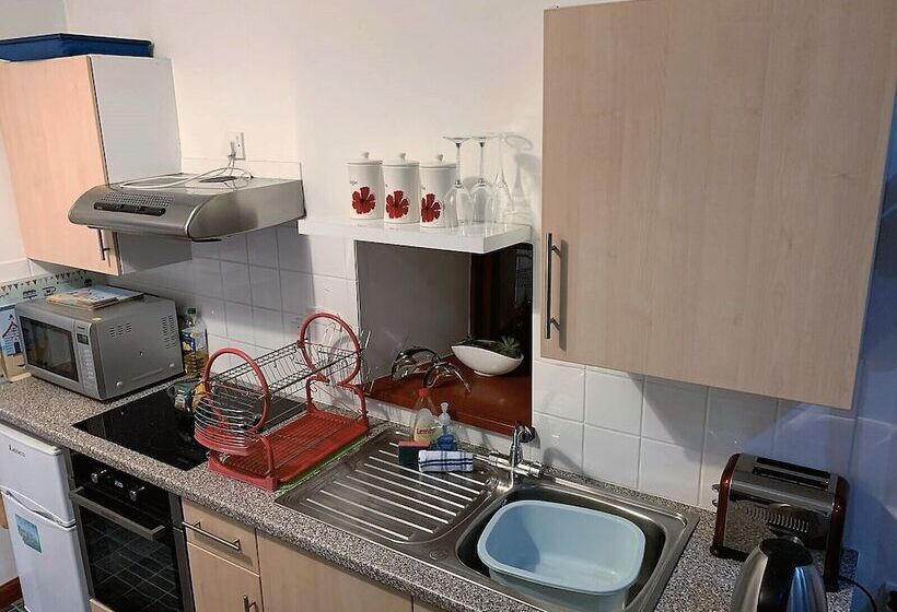 Pew With A View  Seafront Cottages