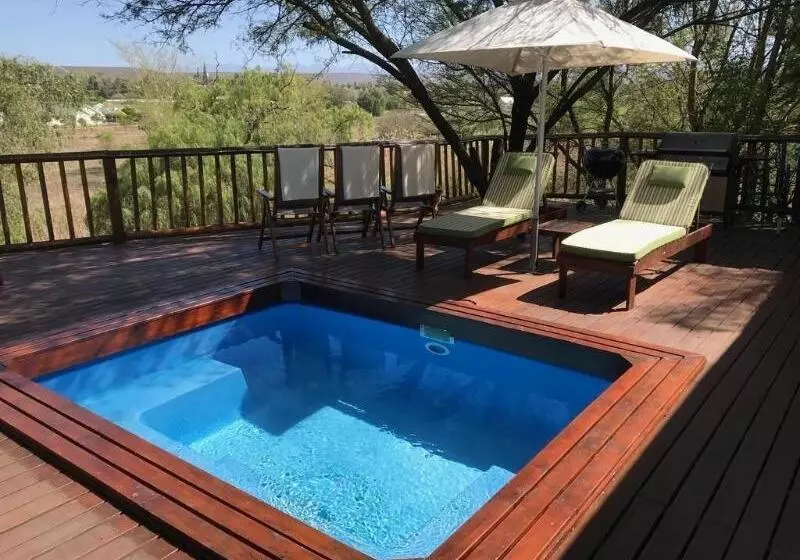 مبيت وإفطار Riverside Guest Lodge