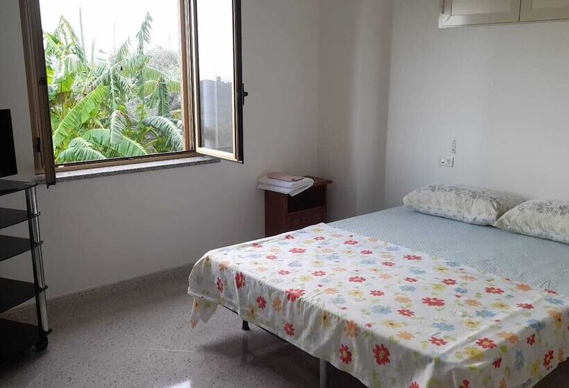 住宿加早餐  Rosa Di Calabria