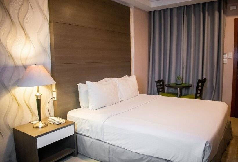 Отель 88 Courtyard