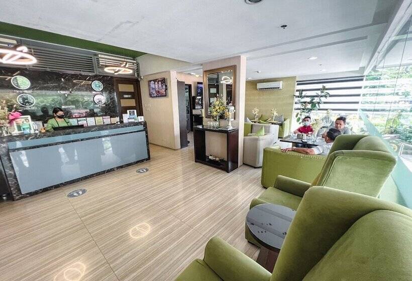 Отель 88 Courtyard