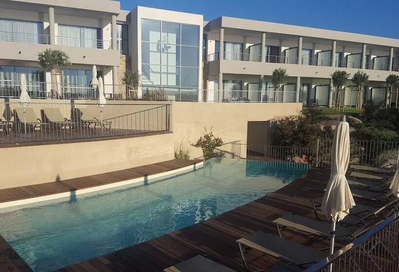 בית מלון כפרי Davia