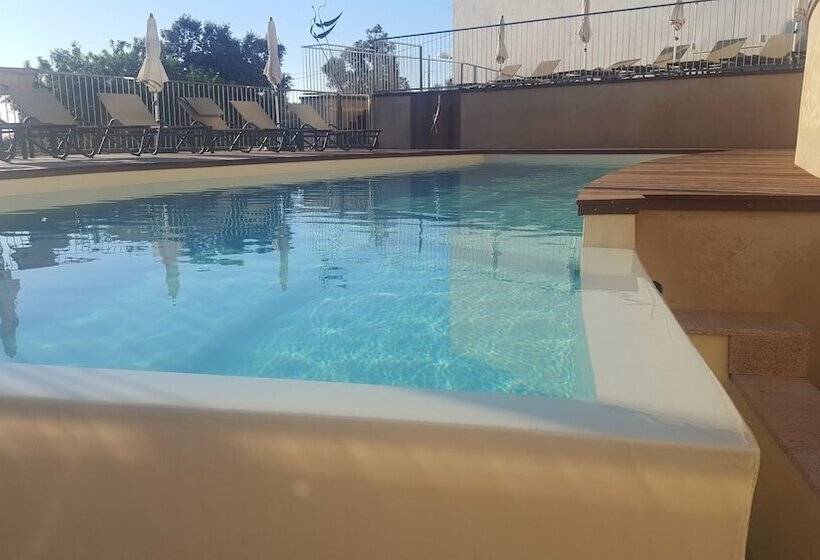 בית מלון כפרי Davia