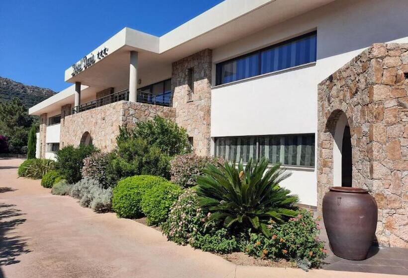 בית מלון כפרי Davia