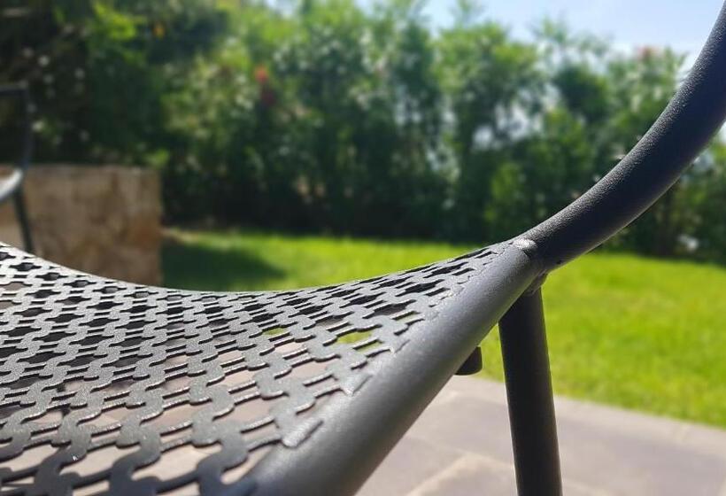 בית מלון כפרי Davia