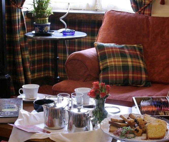 Hotel A Chablis La Maison D Alienor, Chambres D Hôtes