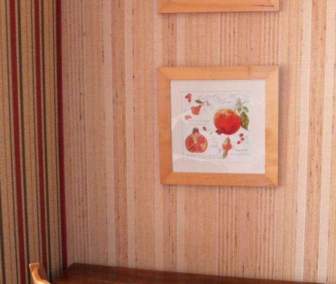 Hotel A Chablis La Maison D Alienor, Chambres D Hôtes