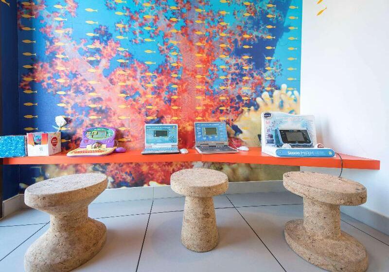 هتل Ibis Styles Collioure Port Vendres