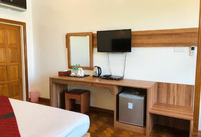 هتل Kanbawza Hinthar