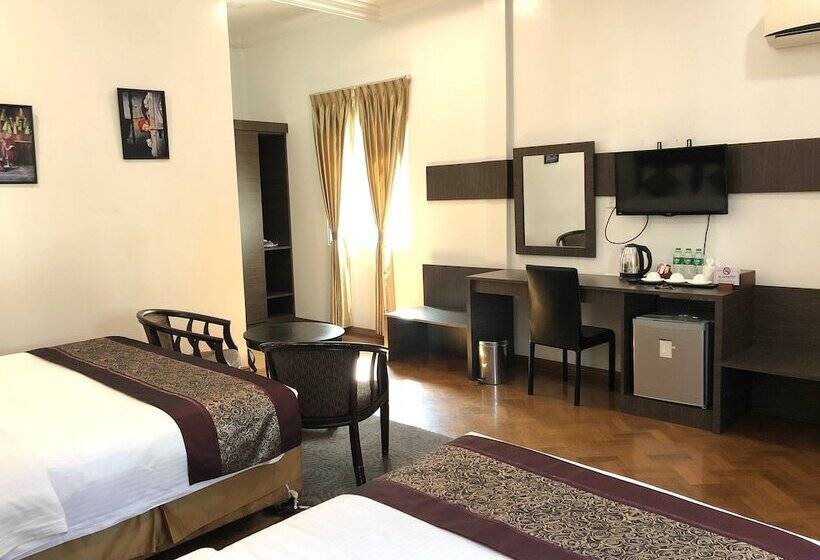 هتل Kanbawza Hinthar