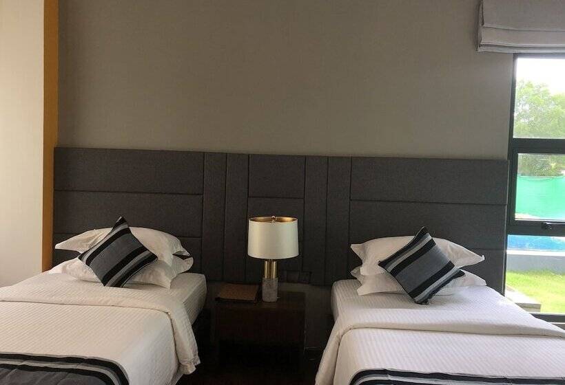 هتل Kanbawza Hinthar