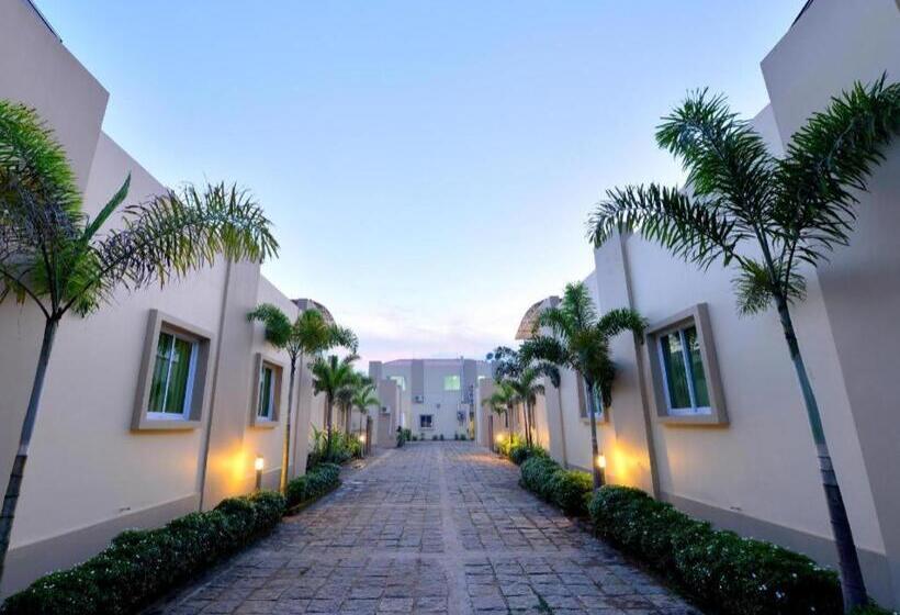 هتل Kanbawza Hinthar