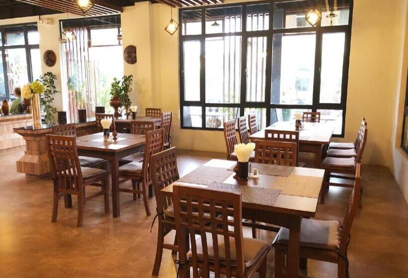 هتل Kanbawza Hinthar