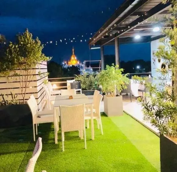 هتل Kanbawza Hinthar