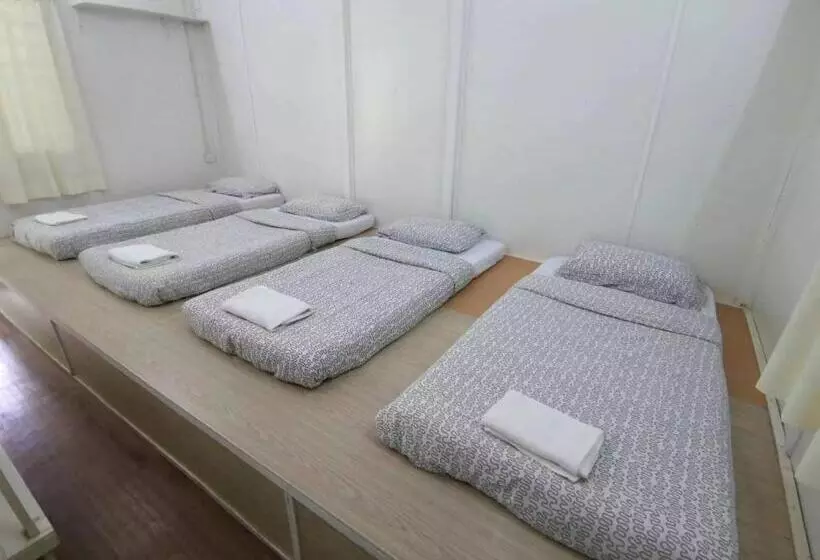 Hotel Moonriver Lodge