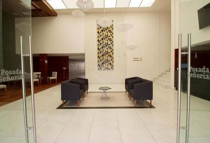 ホテル Posada Senorial