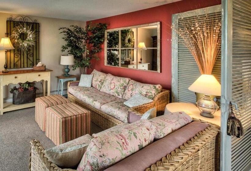 هتل Sandy Cove Inn