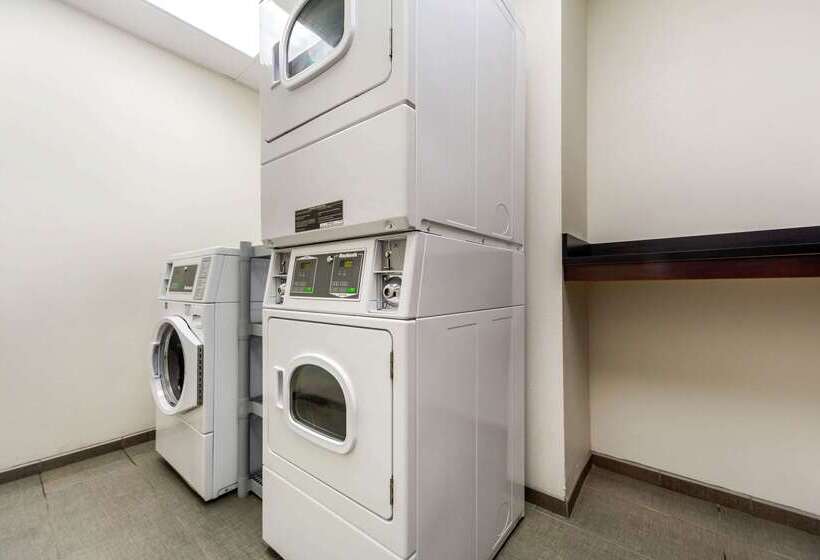 فندق Sleep Inn & Suites Lincoln University Area