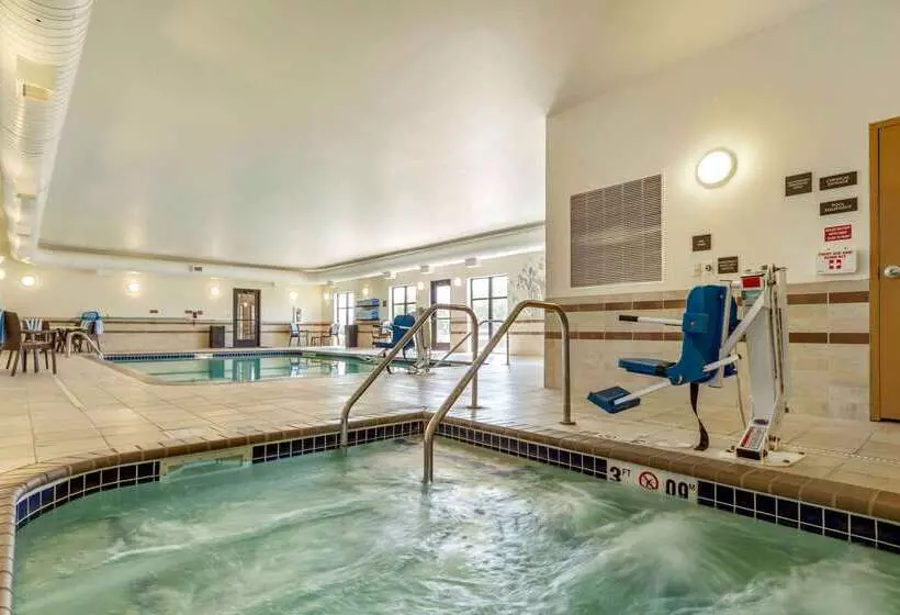 هتل Sleep Inn & Suites Lincoln University Area