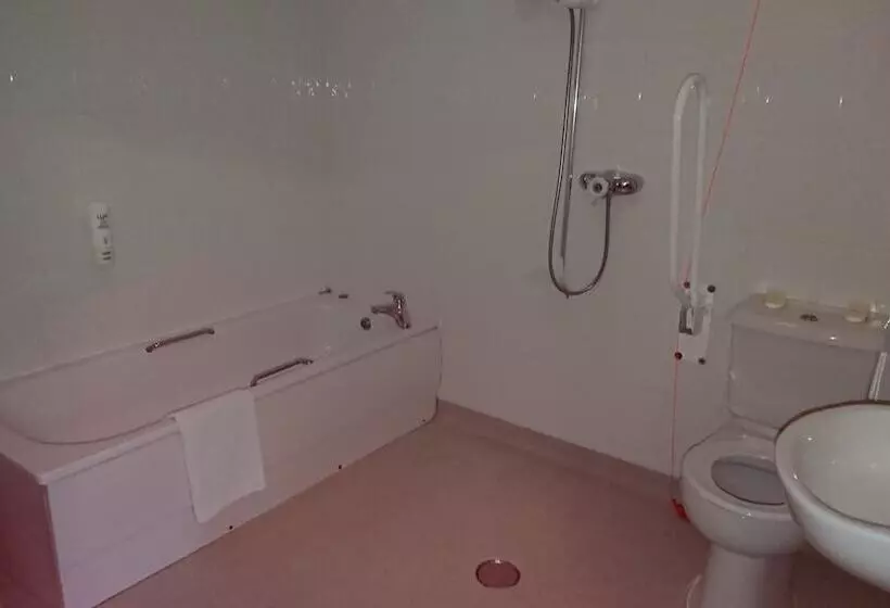 בית מלון כפרי The Gilvenbank