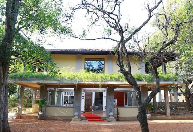 Lake Lodge Boutique Hotel Kandalama