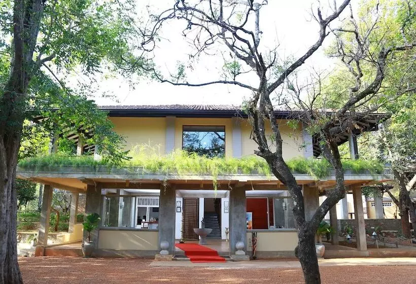 Lake Lodge Boutique Hotel Kandalama