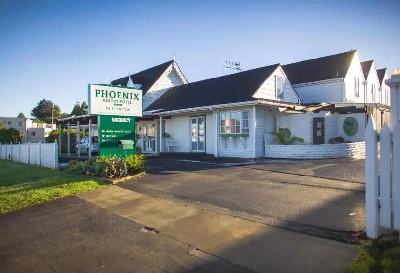 Motel Phoenix Thermal Resort Taupo