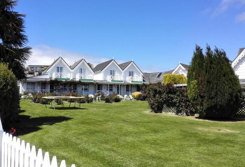 モーテル Phoenix Thermal Resort Taupo