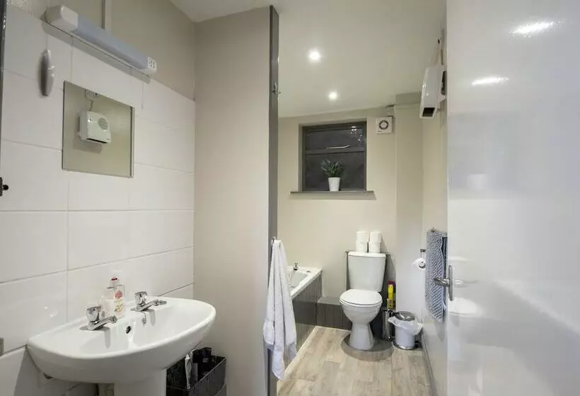 Pensão Glendower Guest Apartments