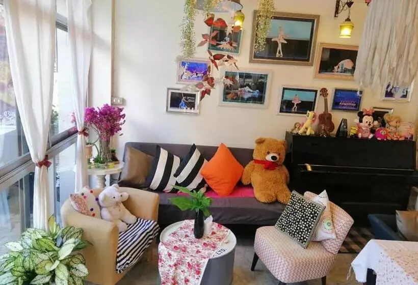 The Grace House Chiangmai   Hostel