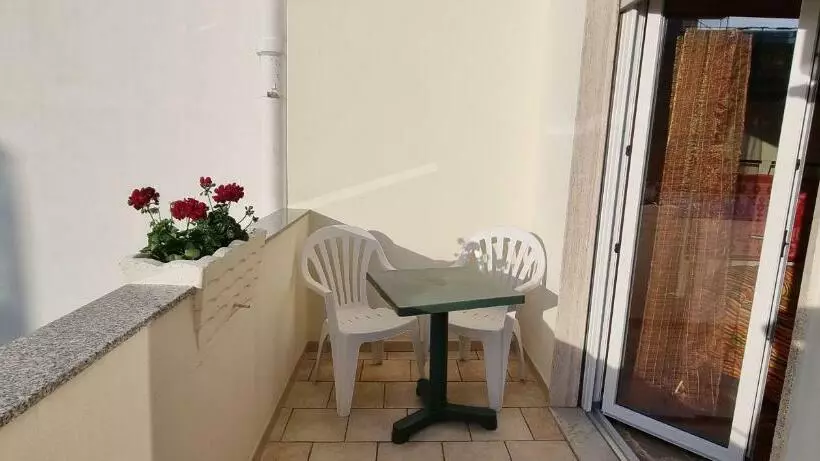 B&b Jamba Self Ceck In