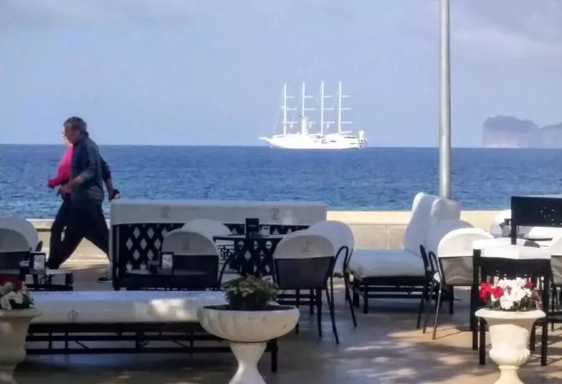 B&b Jamba Self Ceck In