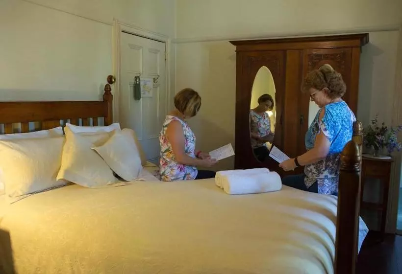 Bed and Breakfast Maddies Of Bolwarra