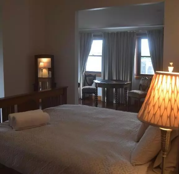 Bed and Breakfast Maddies Of Bolwarra