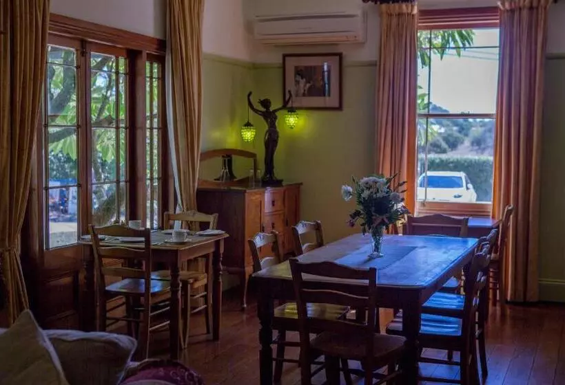 Bed and Breakfast Maddies Of Bolwarra