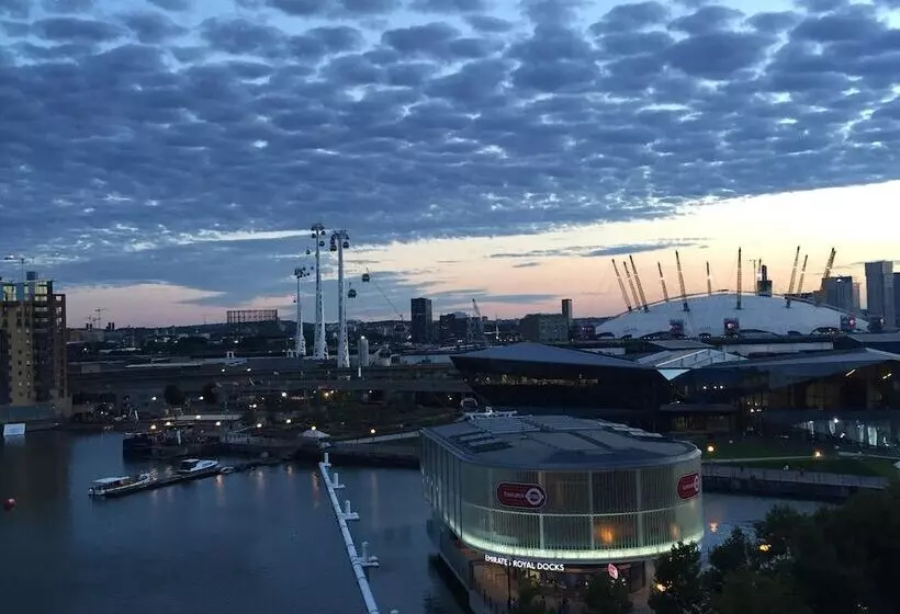 Belvedere Royal Victoria Docks