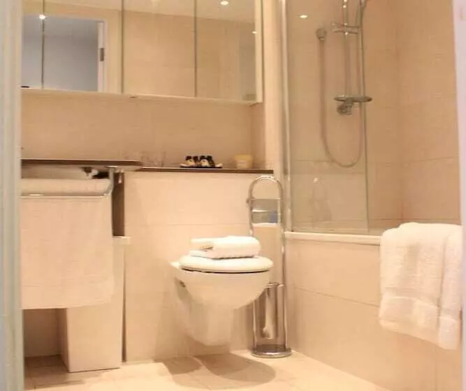 Belvedere Royal Victoria Docks