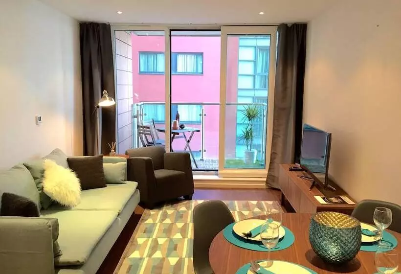 Belvedere Royal Victoria Docks