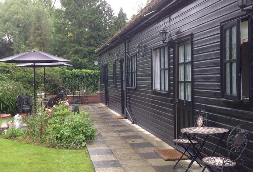 مبيت وإفطار The Bridge Guest House