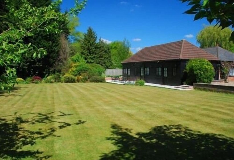 مبيت وإفطار The Bridge Guest House