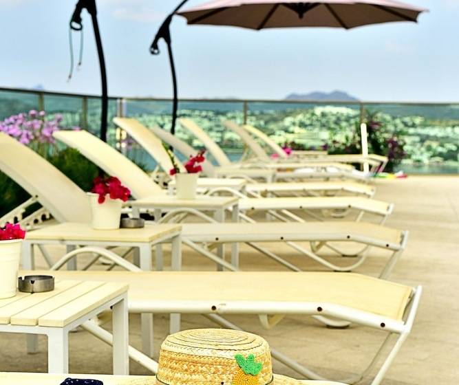 Degirmenburnu Residence