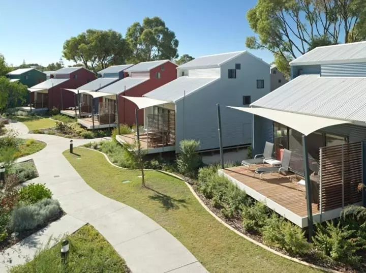 Footprints Preston Beach