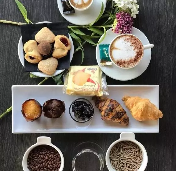 ホテル Agriturismo La Camilla