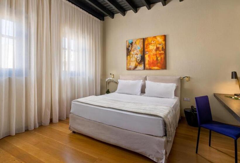 فندق Allegory Boutique