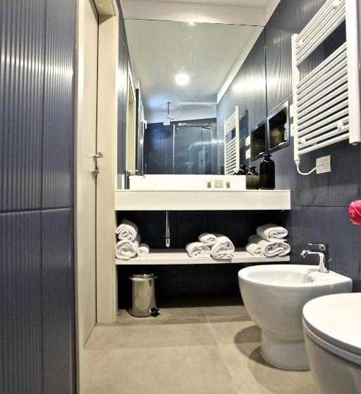 בית מלון כפרי Ambassador