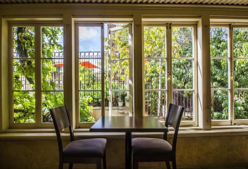 בית מלון כפרי Authenticity Health And Wellness Retreat