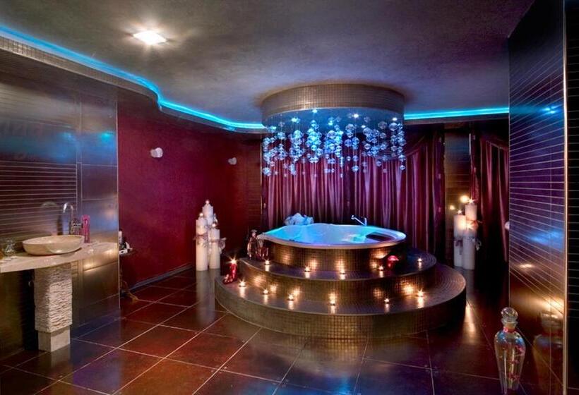 هتل Chaika Beach Resort