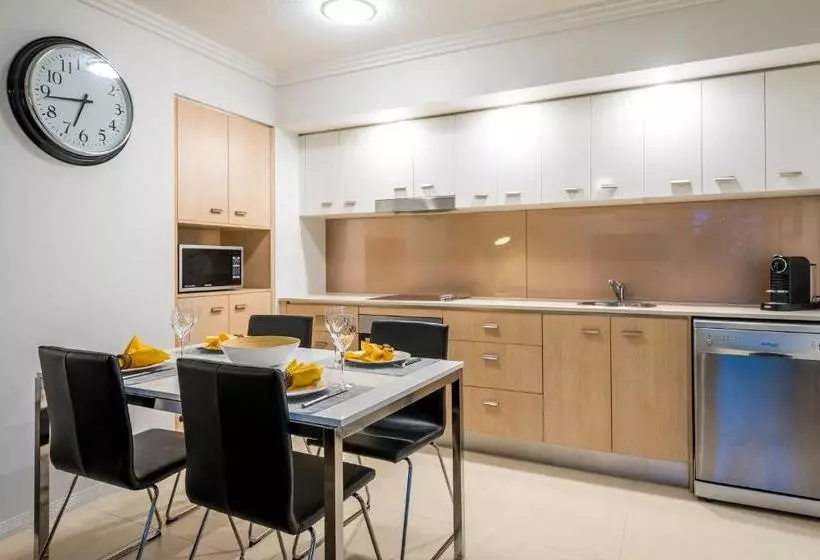 ホテル Chancellor Lakeside